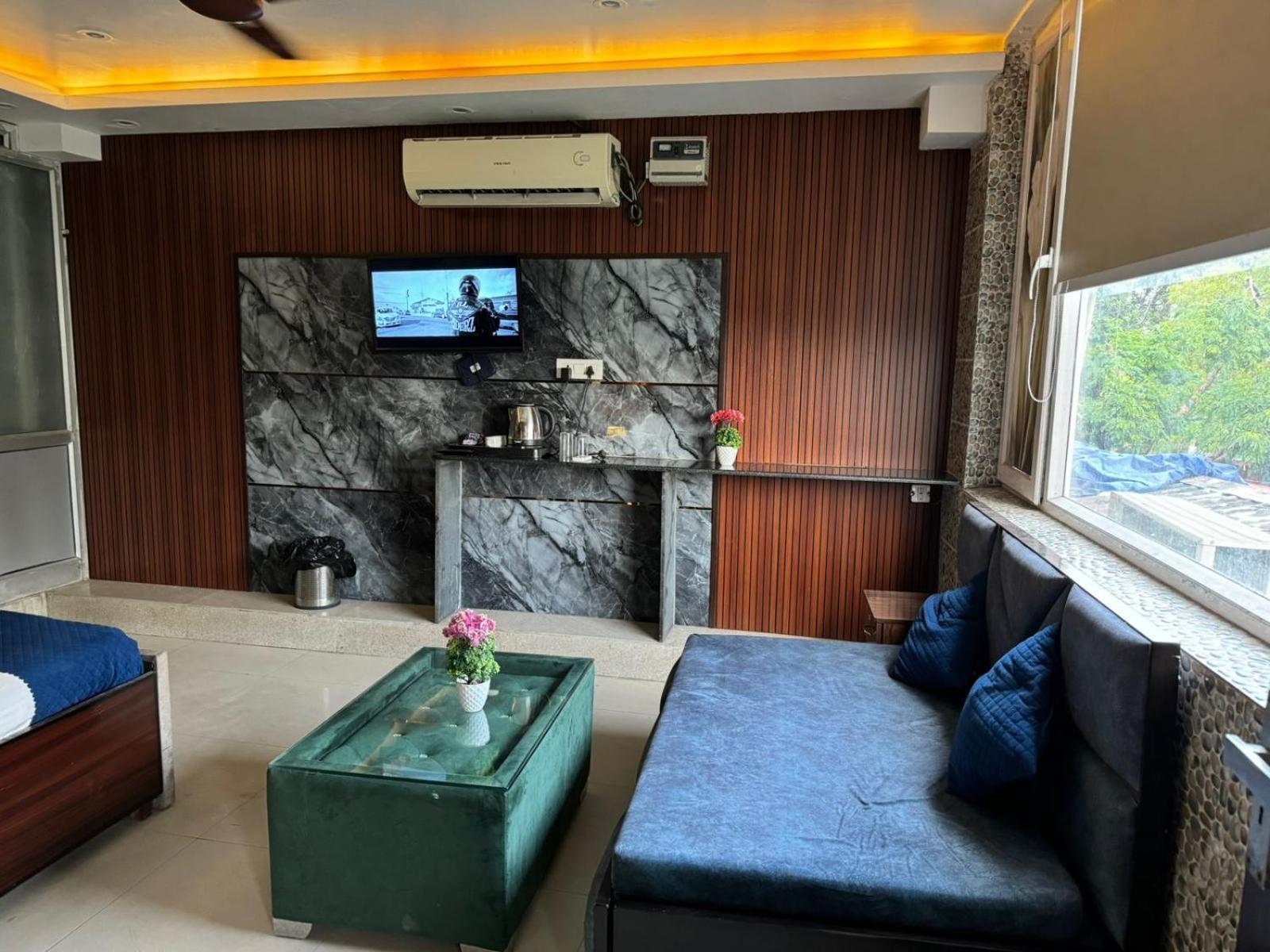 Hotel Dev Ganga Rishikesh Luaran gambar