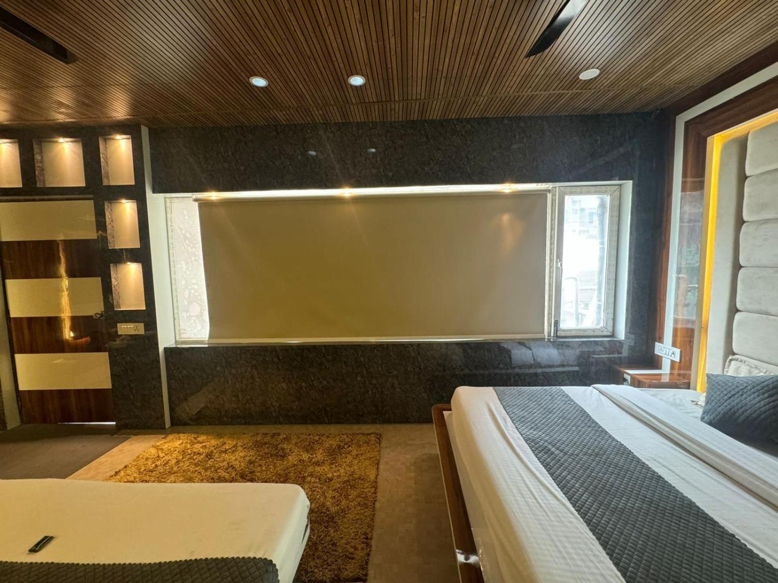Hotel Dev Ganga Rishikesh Luaran gambar
