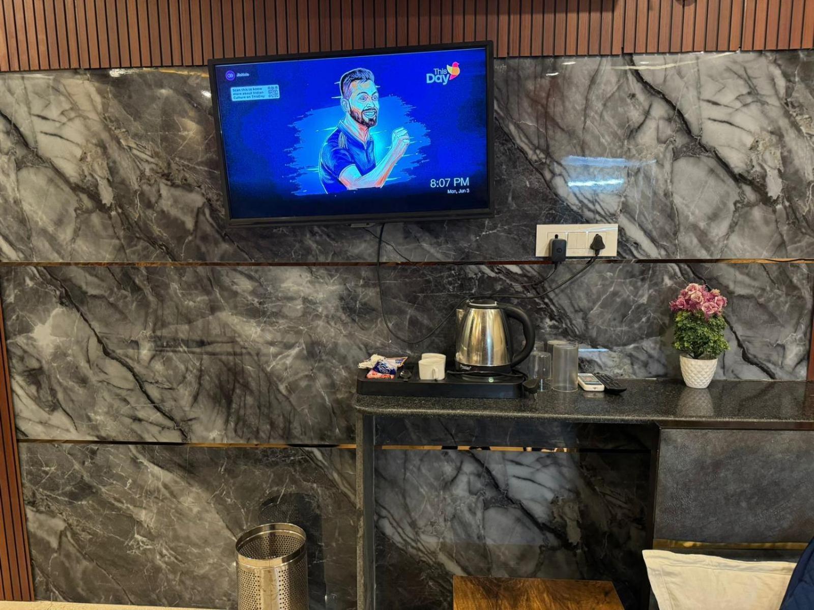 Hotel Dev Ganga Rishikesh Luaran gambar