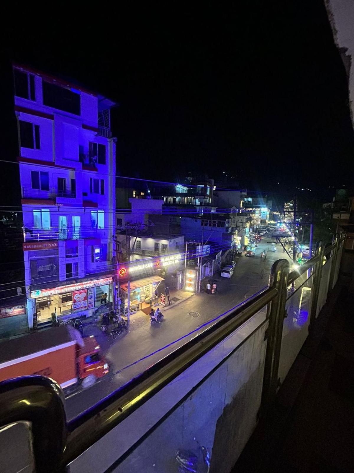 Hotel Dev Ganga Rishikesh Luaran gambar