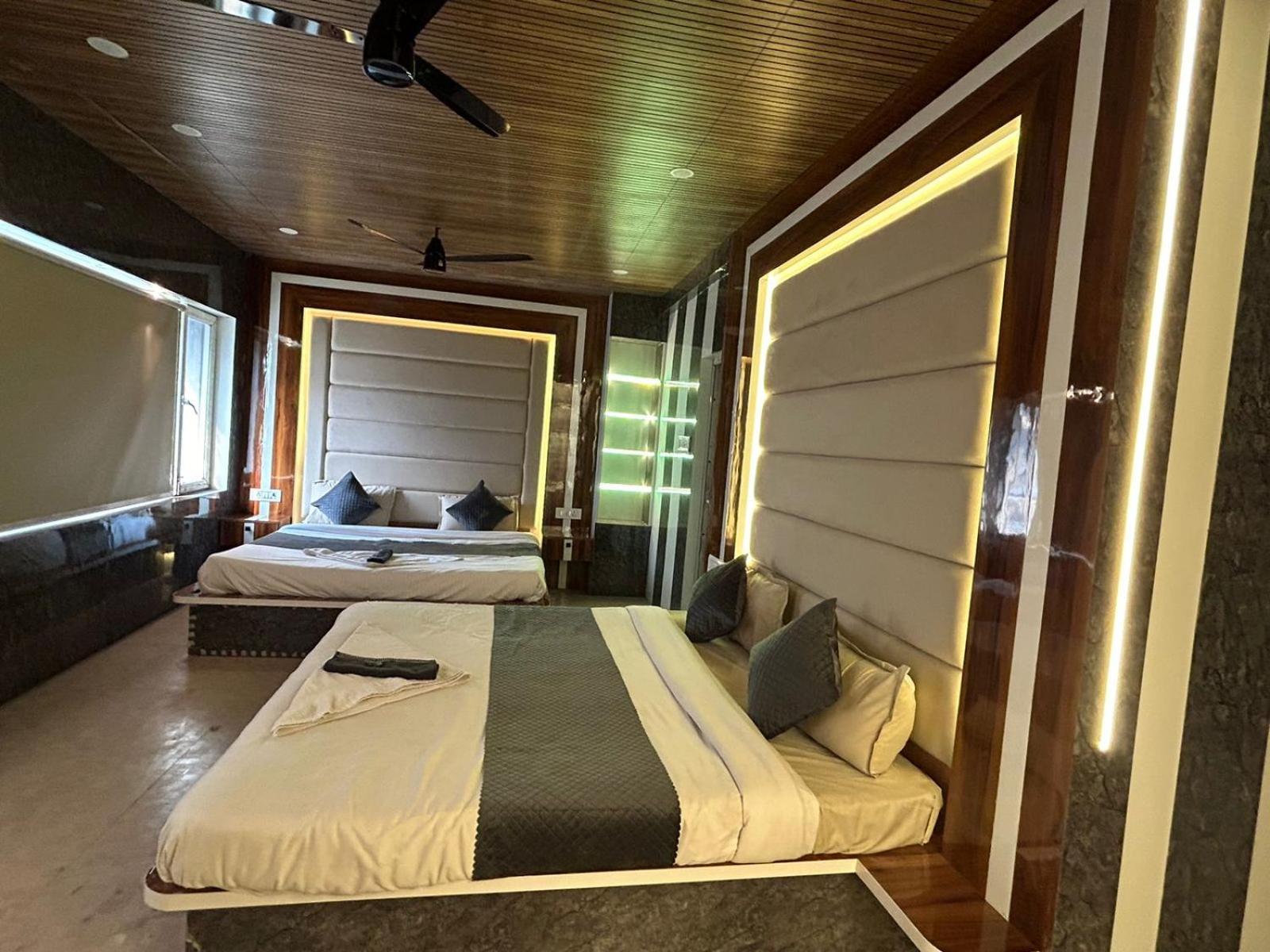 Hotel Dev Ganga Rishikesh Luaran gambar